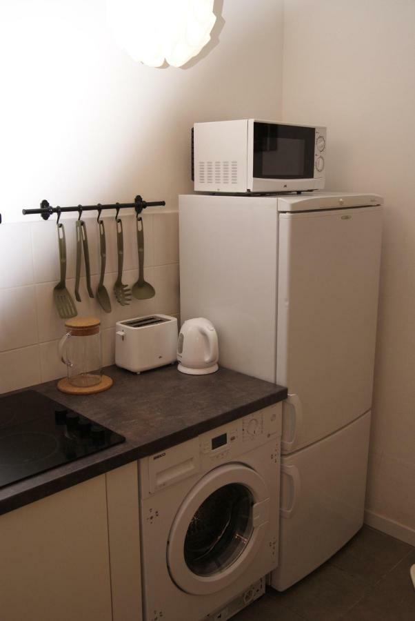 Cosy Apartment In The Old Town วอร์ซอ ภายนอก รูปภาพ