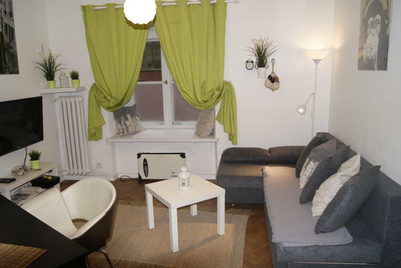Cosy Apartment In The Old Town วอร์ซอ ภายนอก รูปภาพ