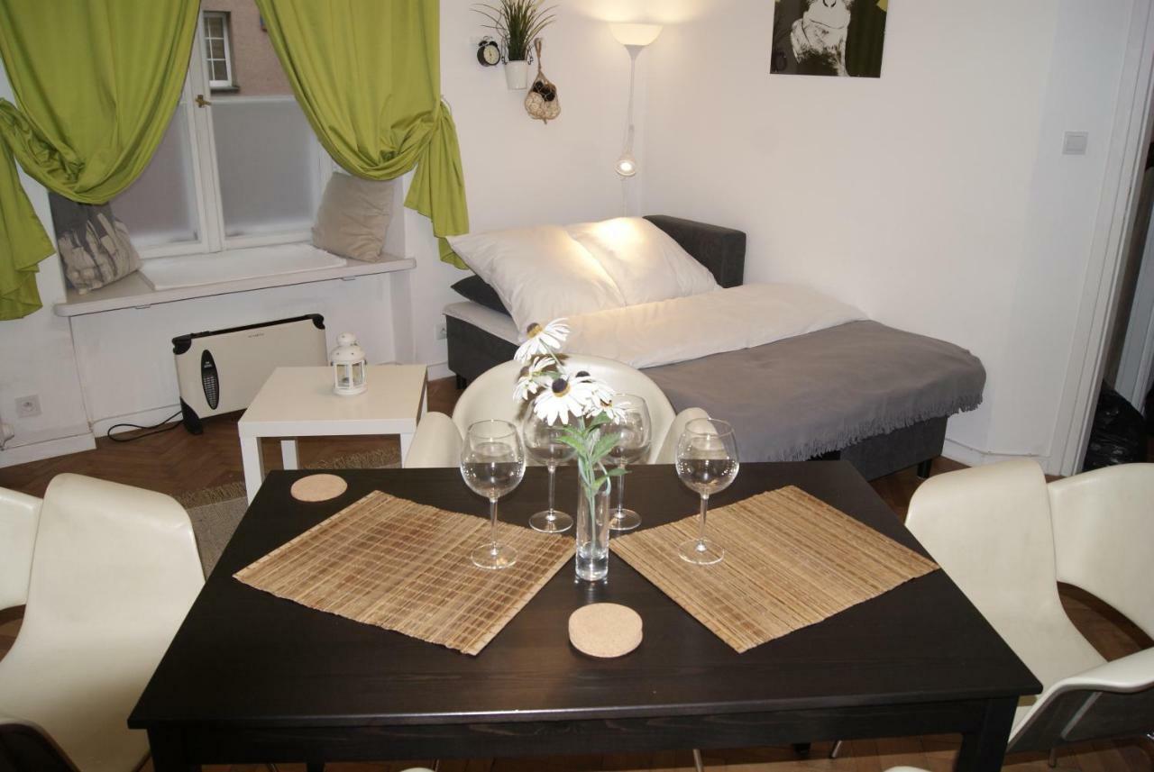 Cosy Apartment In The Old Town วอร์ซอ ภายนอก รูปภาพ